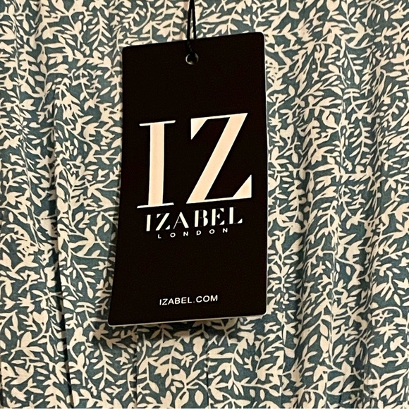 NWT Izabel London Ditsy Floral Flared Sleeve Midi Dress Size 18 - Picture 2 of 7